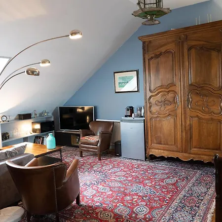 Demeure Belle Epoque Bed & Breakfast 4*