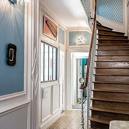 Demeure Belle Epoque Bed & Breakfast