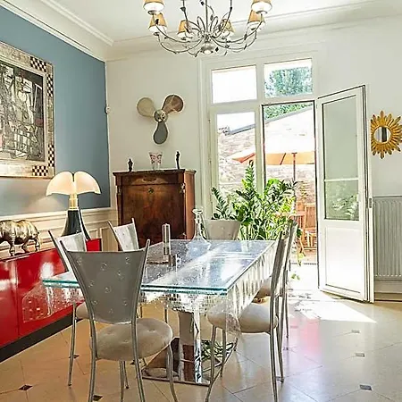 Demeure Belle Epoque Bed & Breakfast